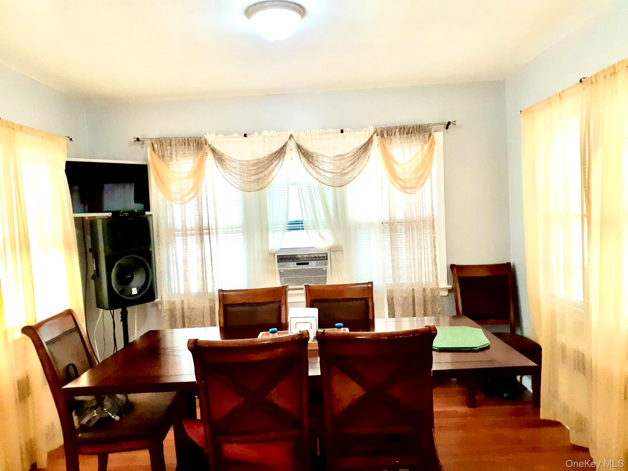 #6 photo, 13420 242nd Street, Rosedale , NY 11422