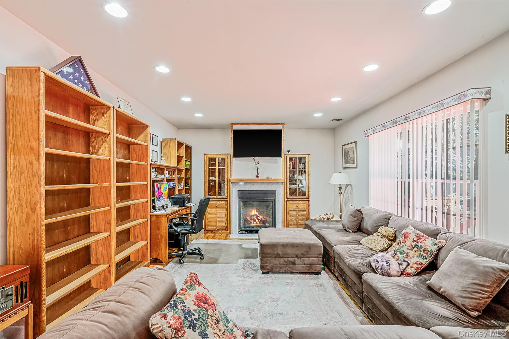 #17 photo, 22 Jerusalem Hollow Road, Manorville , NY 11949