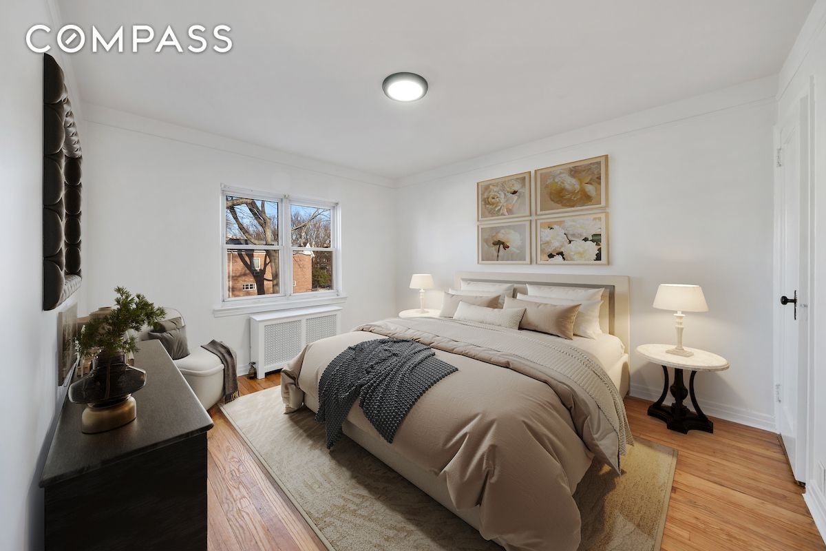 #5 photo, 82-56 Eliot Avenue, Middle Village , NY 11379