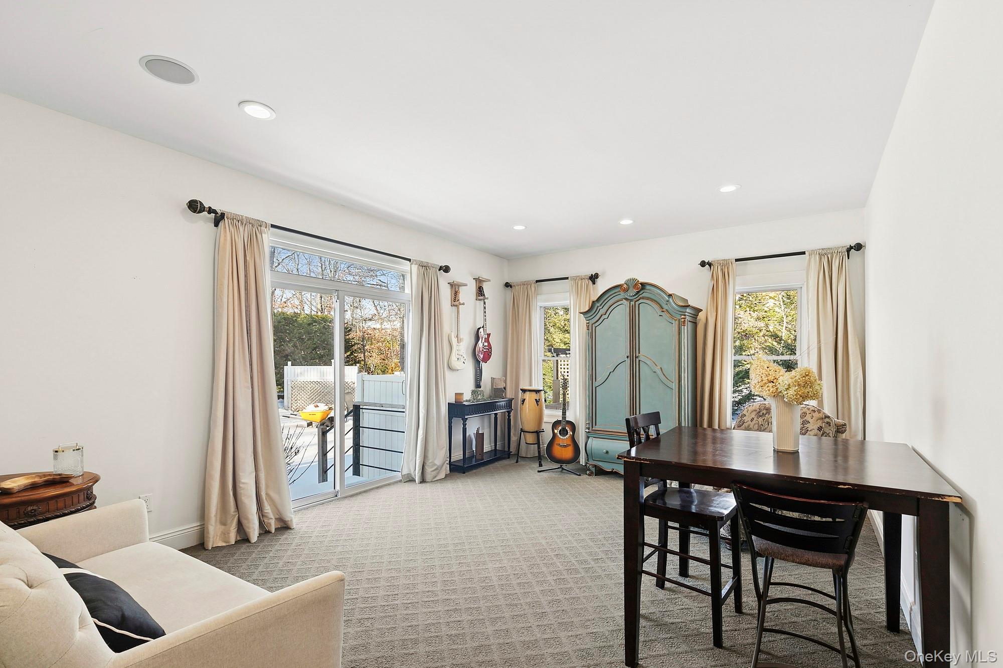 #7 photo, 6 Dogwood Street, East Quogue , NY 11942