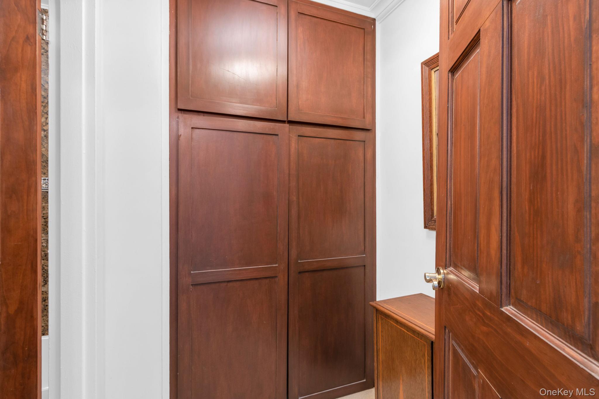 #11 photo, 579 W 215th Street, 맨해튼 New York (Manhattan) , NY 10034