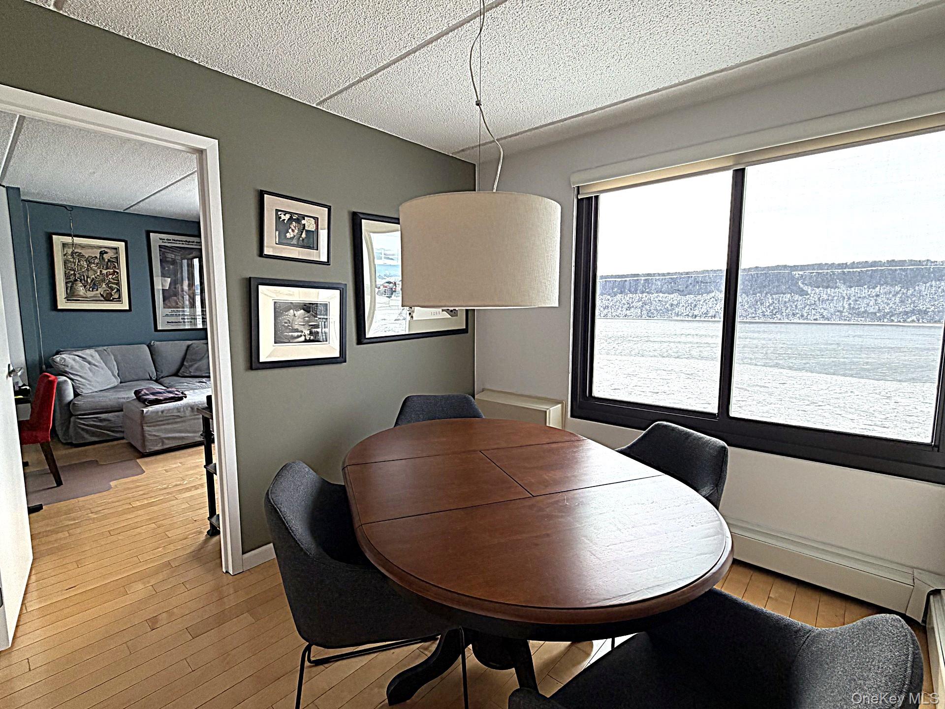 #8 photo, 1155 Warburton Avenue, Yonkers , NY 10701