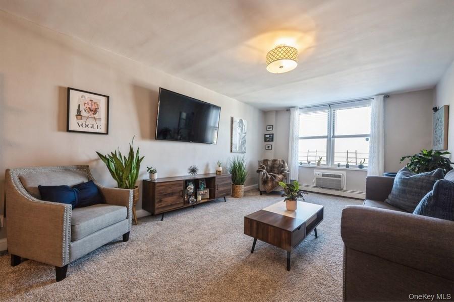 #10 photo, 54-40 Little Neck Parkway, Little Neck , NY 11362