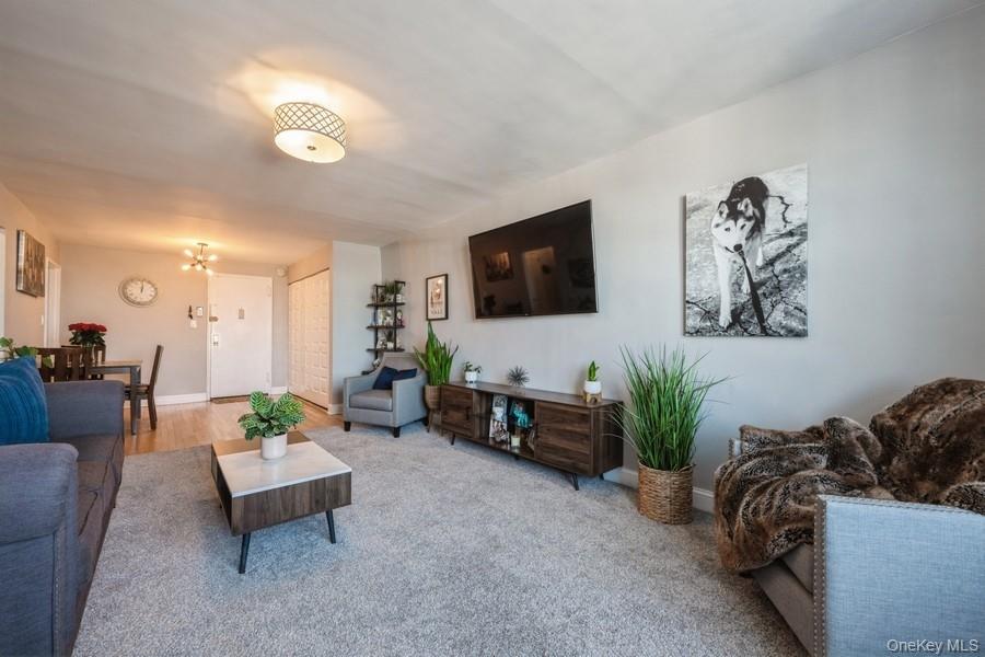 #12 photo, 54-40 Little Neck Parkway, Little Neck , NY 11362