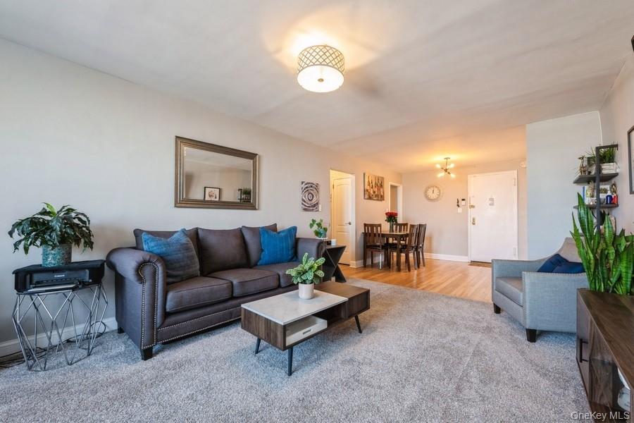 #13 photo, 54-40 Little Neck Parkway, Little Neck , NY 11362