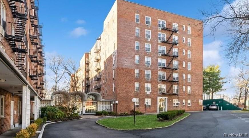 #2 photo, 54-40 Little Neck Parkway, Little Neck , NY 11362