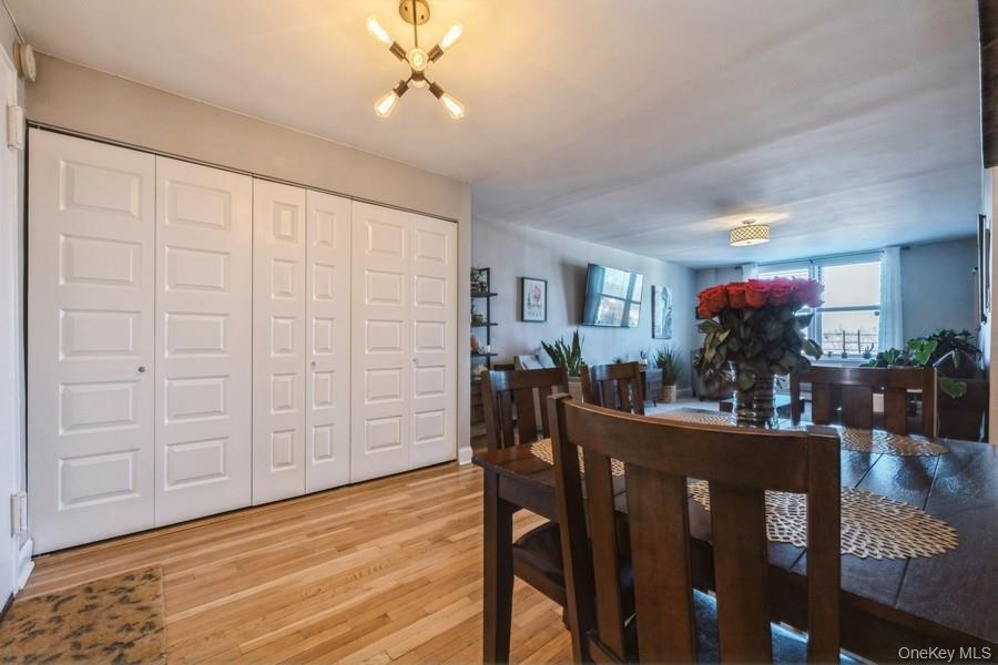 #5 photo, 54-40 Little Neck Parkway, Little Neck , NY 11362