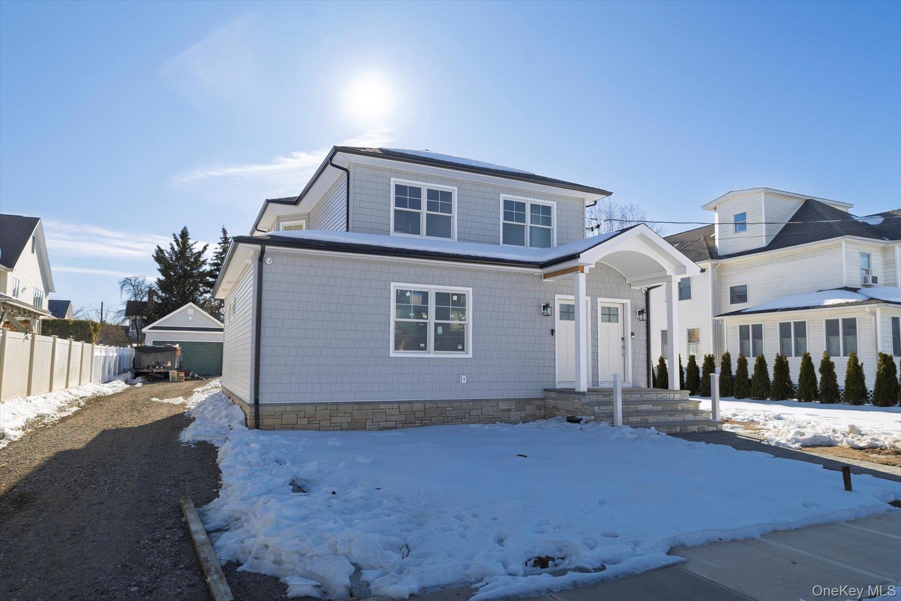 #2 photo, 8 1st Street, Lynbrook , NY 11563