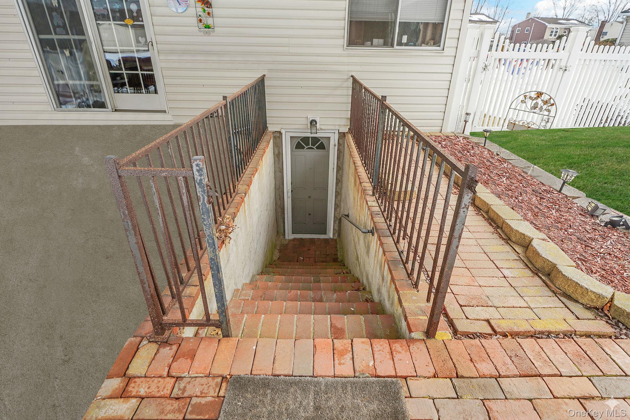 #14 photo, 158 Spiral Road, Holtsville , NY 11742