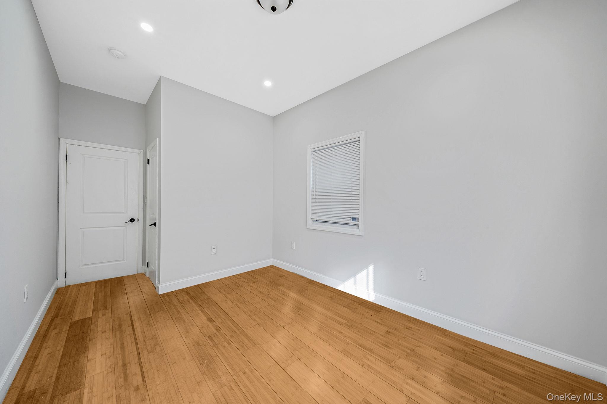 #13 photo, 127-18 89th Avenue, Richmond Hill , NY 11418