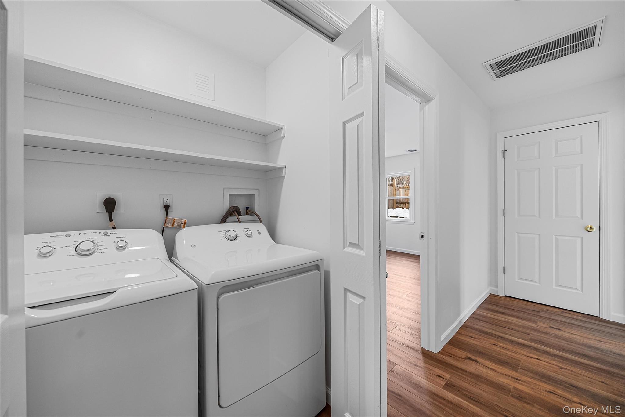 #13 photo, 917 Parkway Place, Yorktown Heights , NY 10598