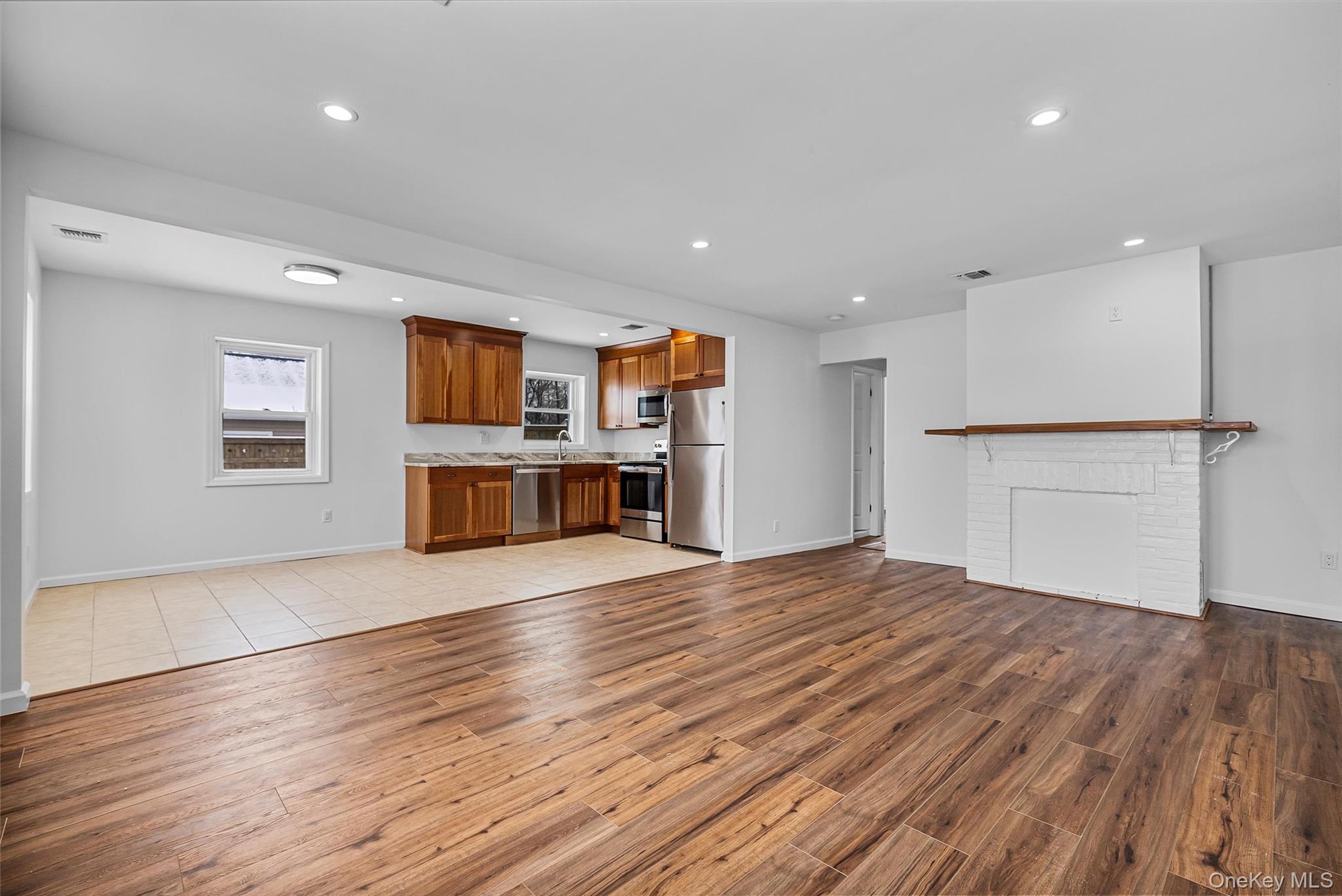 #4 photo, 917 Parkway Place, Yorktown Heights , NY 10598