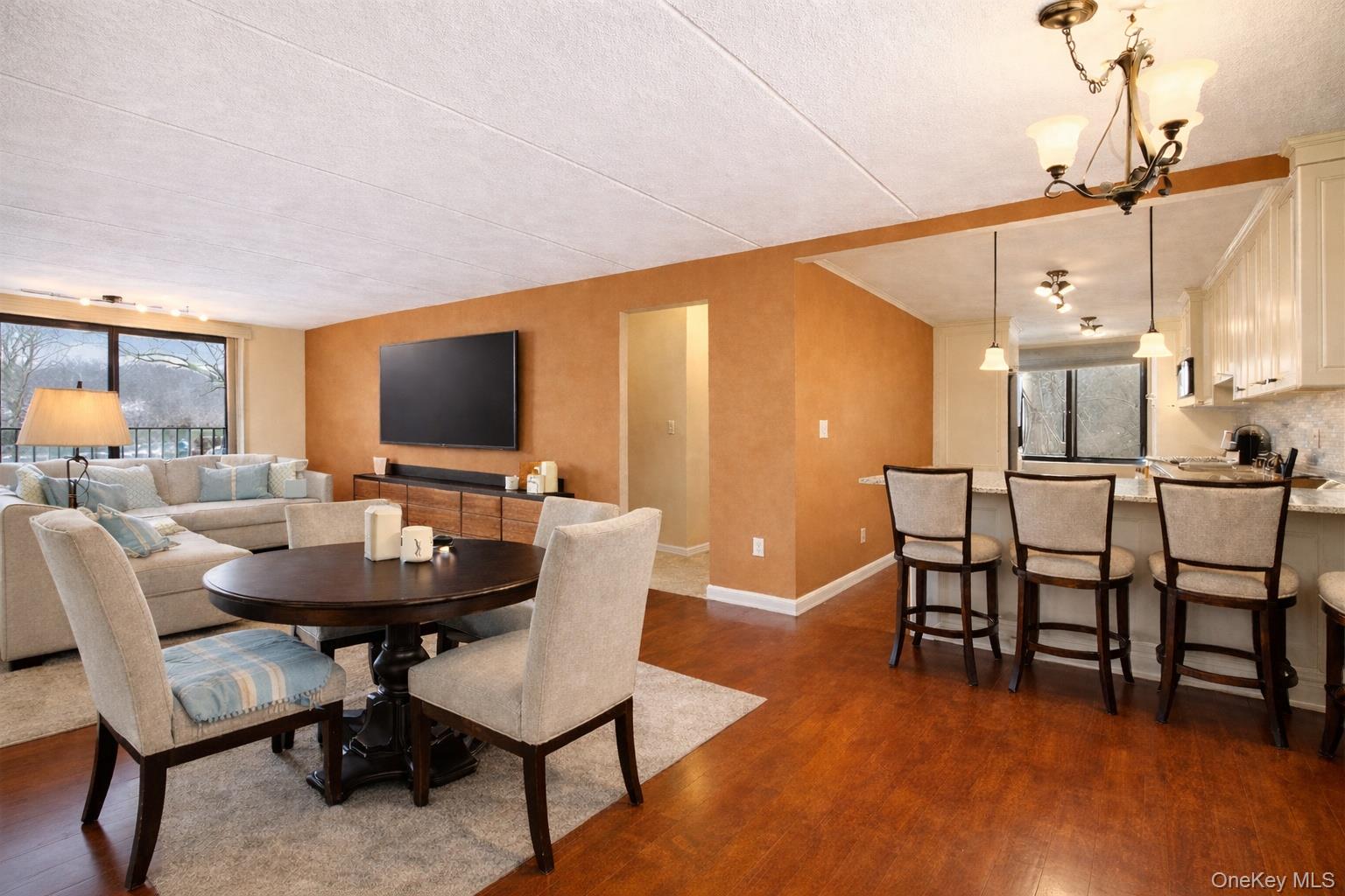 #4 photo, 1120 Warburton Avenue, Yonkers , NY 10701