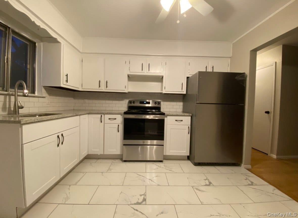 #4 photo, 191 N Hickory Street, Massapequa , NY 11758