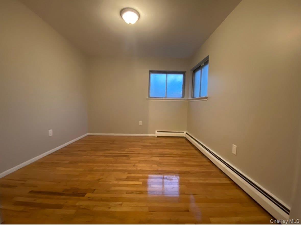 #7 photo, 191 N Hickory Street, Massapequa , NY 11758