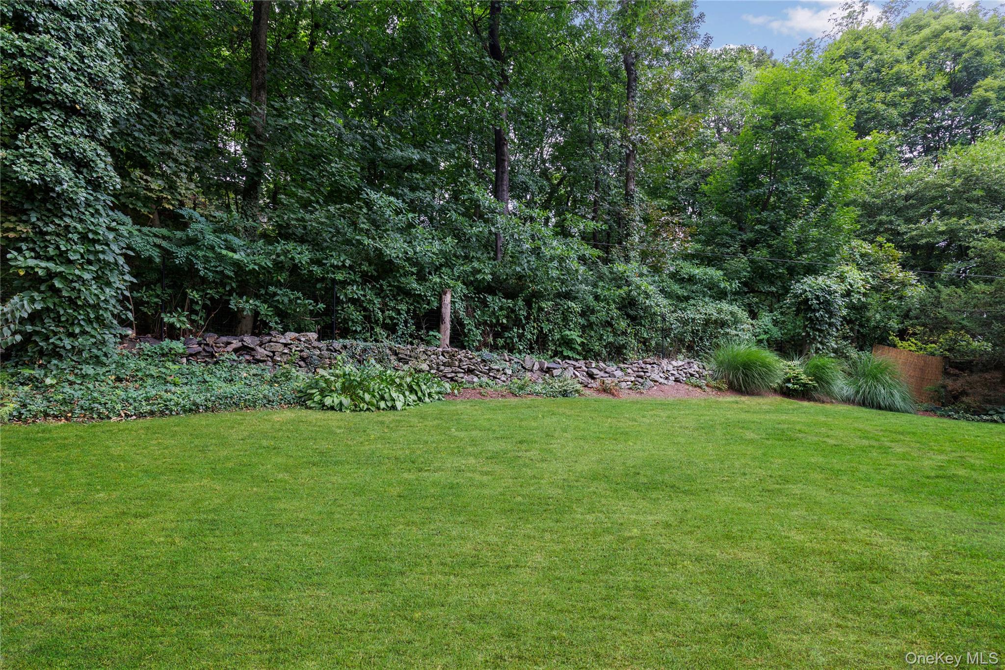 #11 photo, 40 Smith Street, Chappaqua , NY 10514