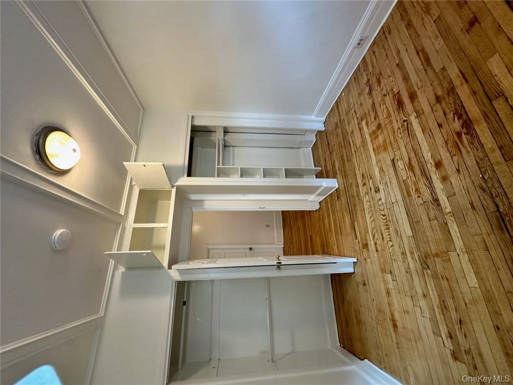 #10 photo, 118 W Main Street, Middletown , NY 10940