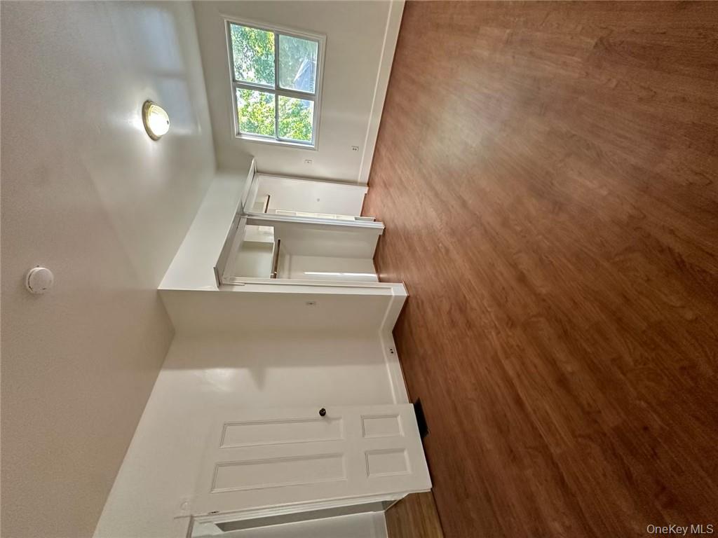 #11 photo, 118 W Main Street, Middletown , NY 10940