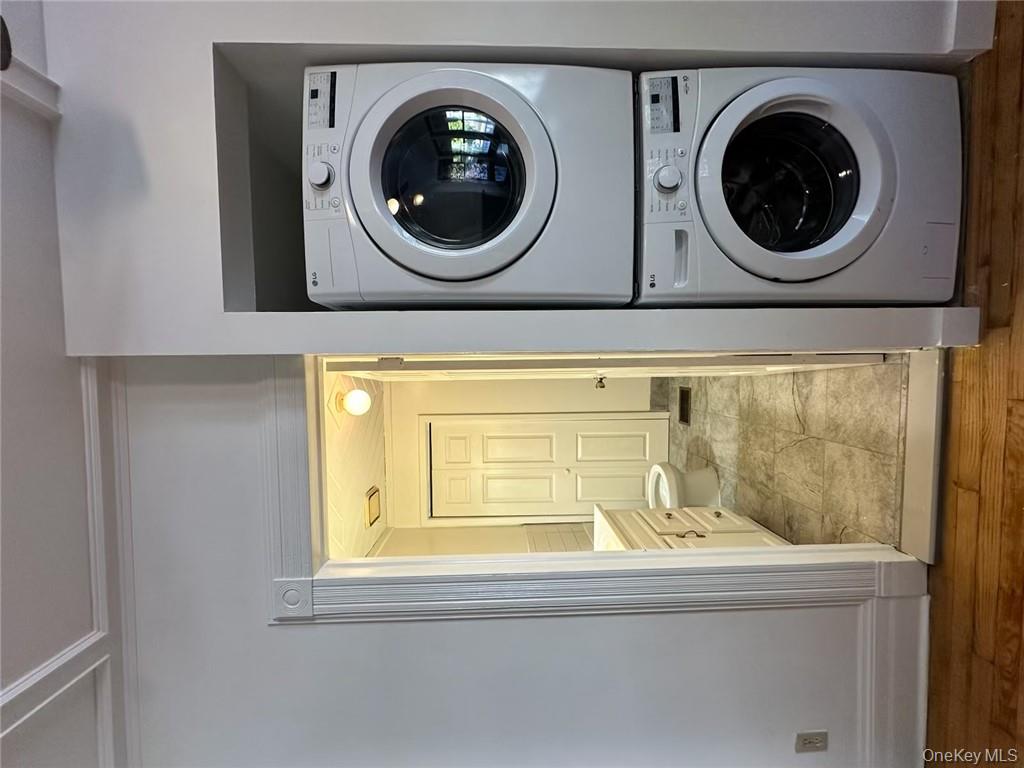 #4 photo, 118 W Main Street, Middletown , NY 10940