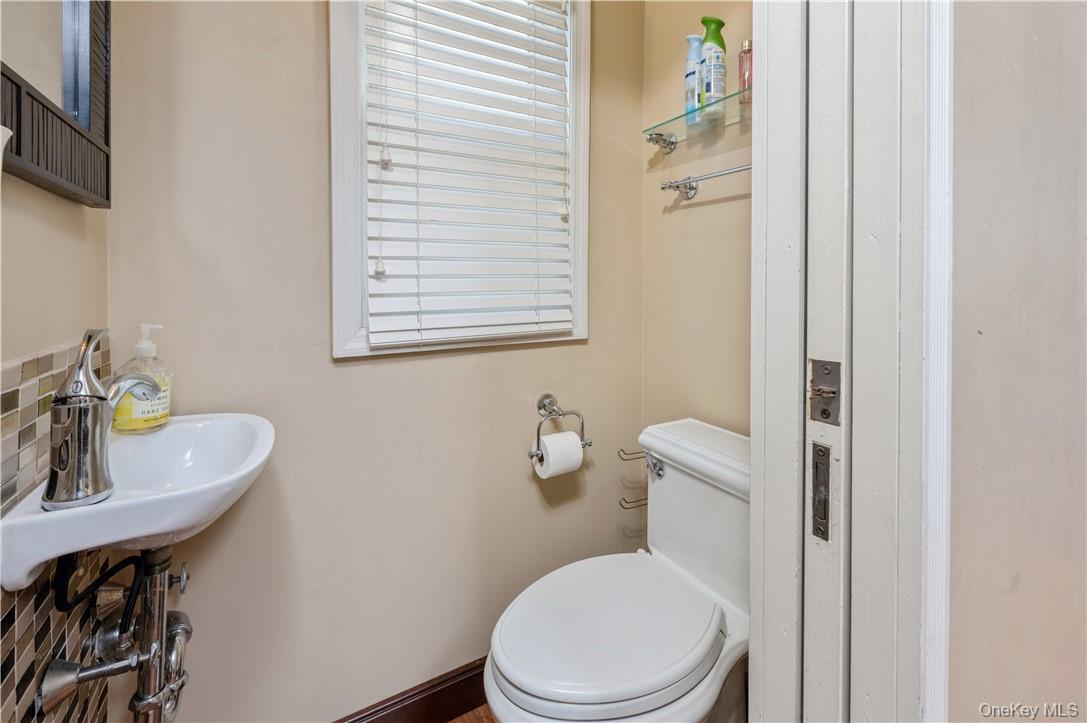 #15 photo, 353 Old Mamaroneck Road, White Plains , NY 10605