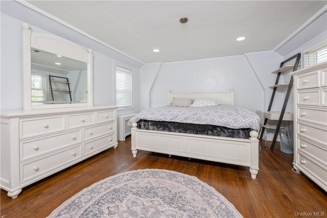 #16 photo, 353 Old Mamaroneck Road, White Plains , NY 10605