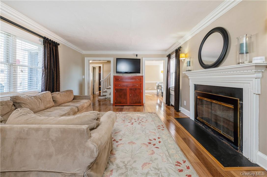 #6 photo, 353 Old Mamaroneck Road, White Plains , NY 10605