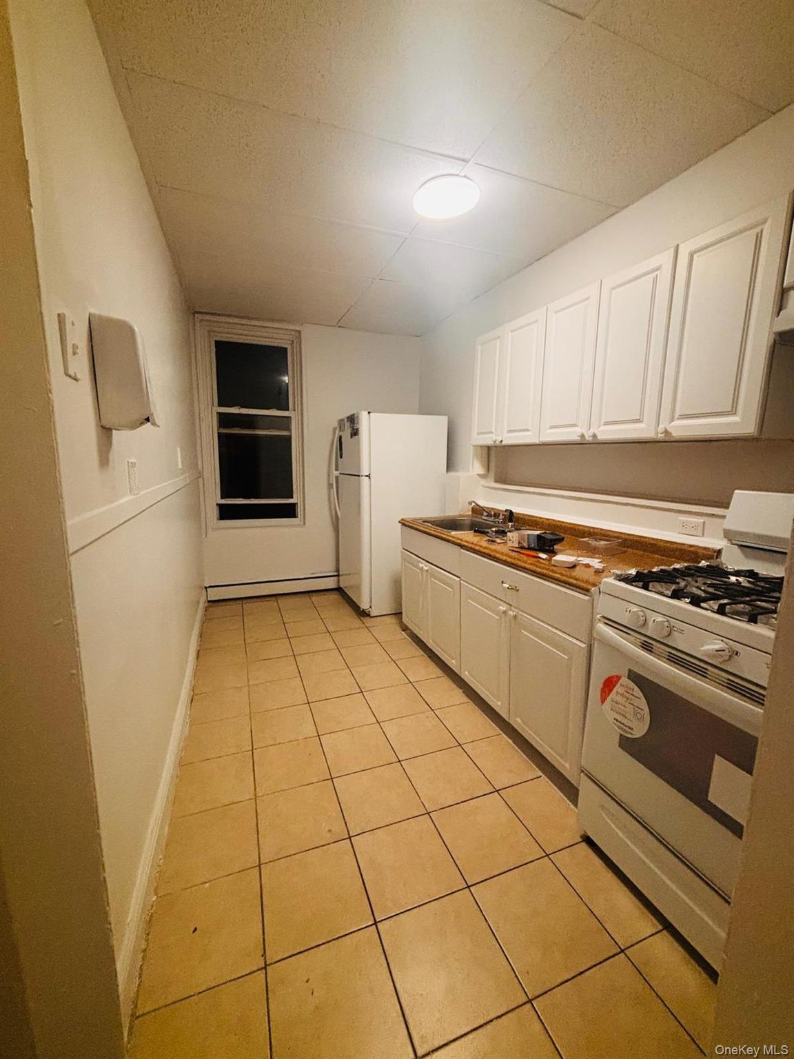 #4 photo, 8815 Jamaica Avenue, Woodhaven , NY 11421