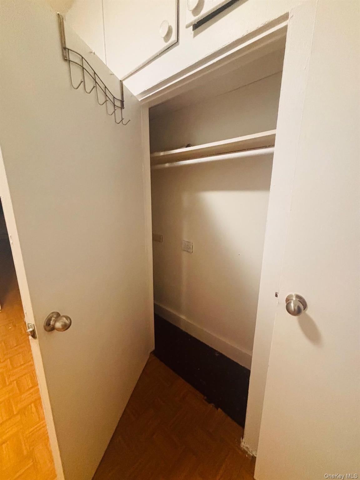 #5 photo, 8815 Jamaica Avenue, Woodhaven , NY 11421