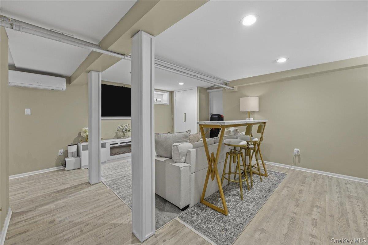 #18 photo, 97-21 133rd Avenue, Ozone Park , NY 11417