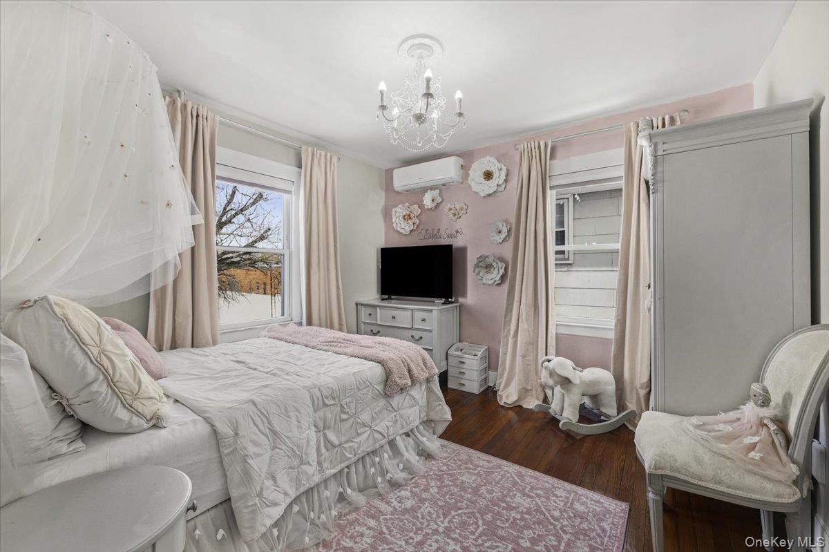 #20 photo, 97-21 133rd Avenue, Ozone Park , NY 11417