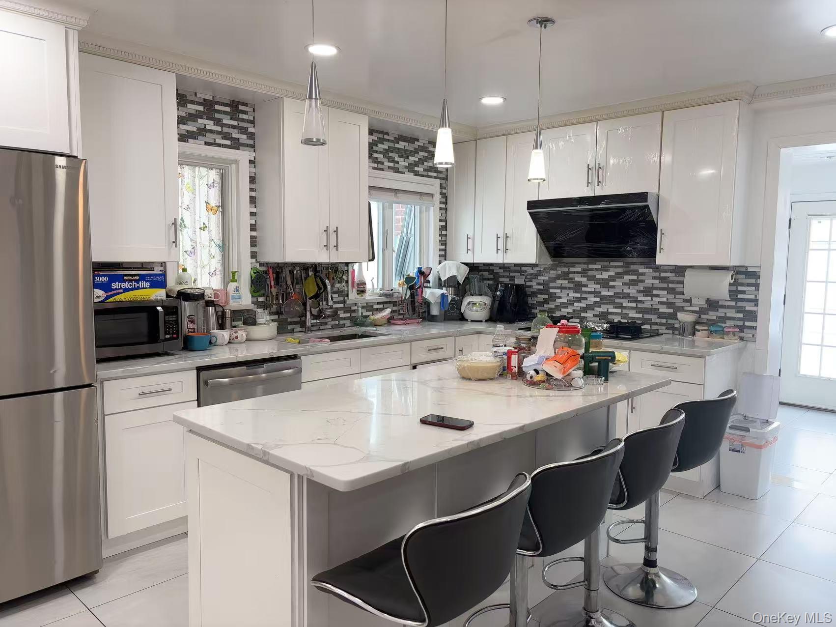 #6 photo, 7547 193rd Street, 뉴욕퀸즈 프레시 미도우스 Fresh Meadows , NY 11366