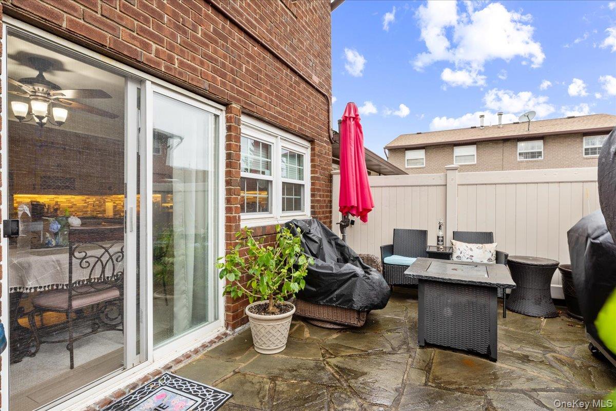 #5 photo, 4 Raintree Court, Deer Park , NY 11729