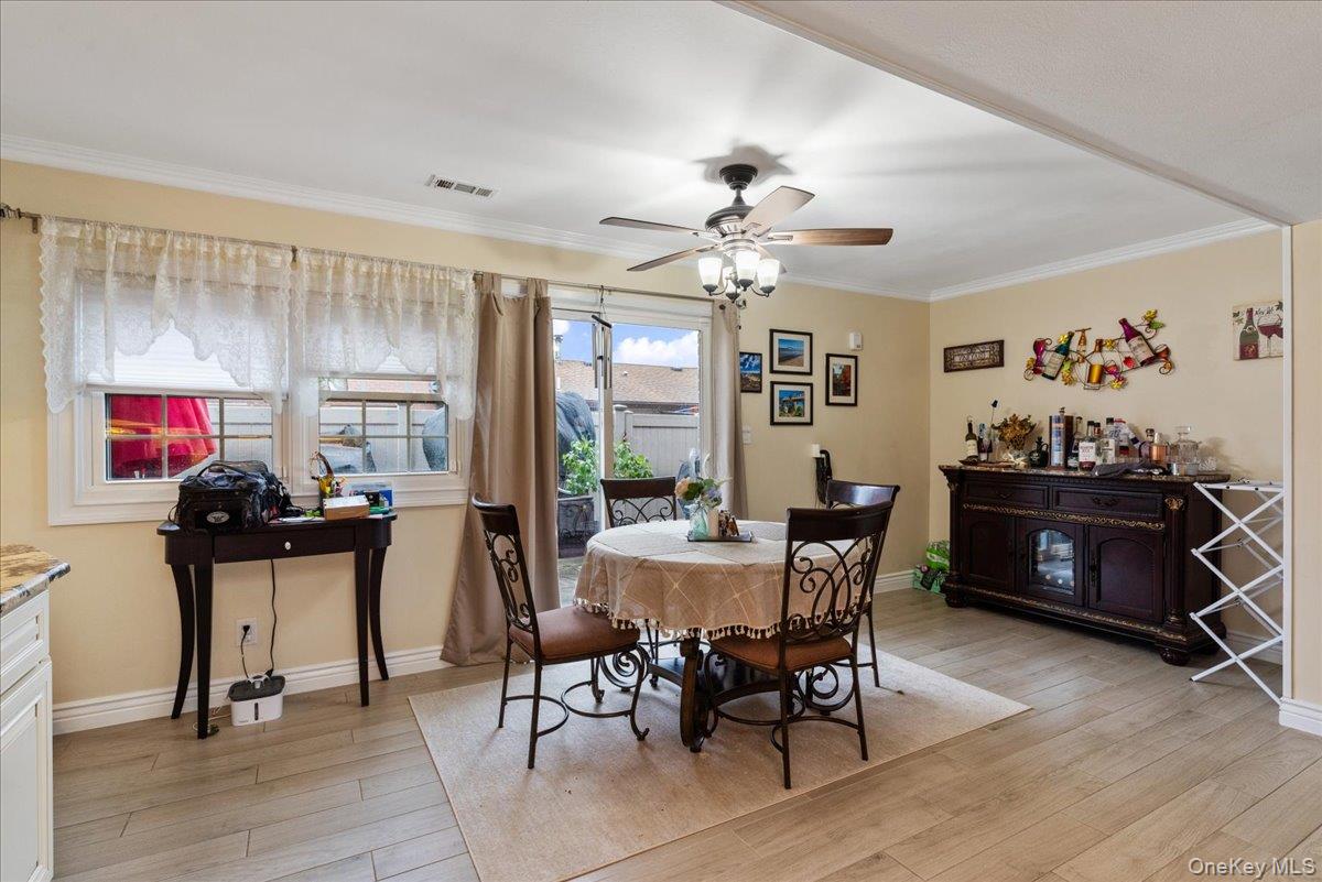 #8 photo, 4 Raintree Court, Deer Park , NY 11729