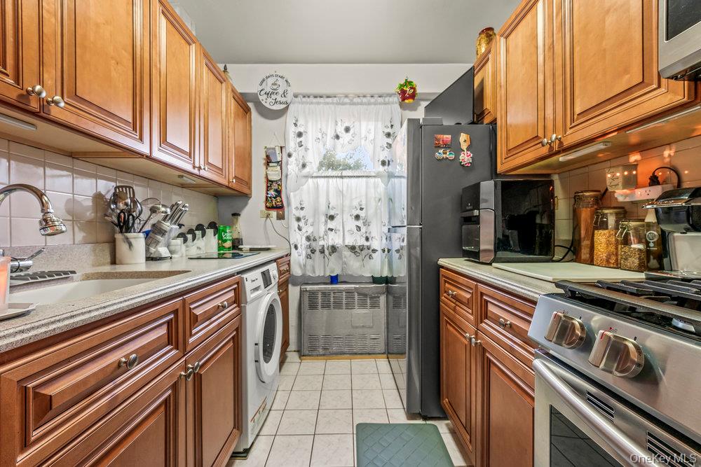 #5 photo, 12399 Flatlands Avenue, Brooklyn , NY 11207
