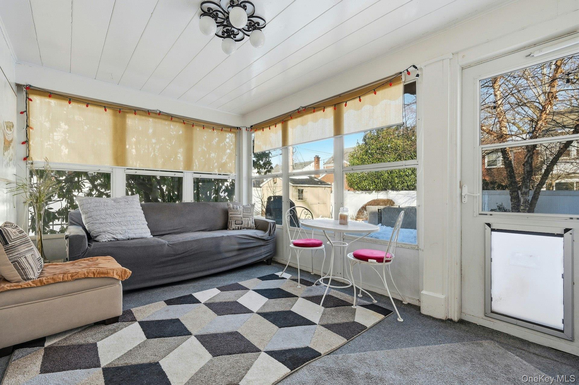 #17 photo, 6 Beverly Parkway, Freeport , NY 11520