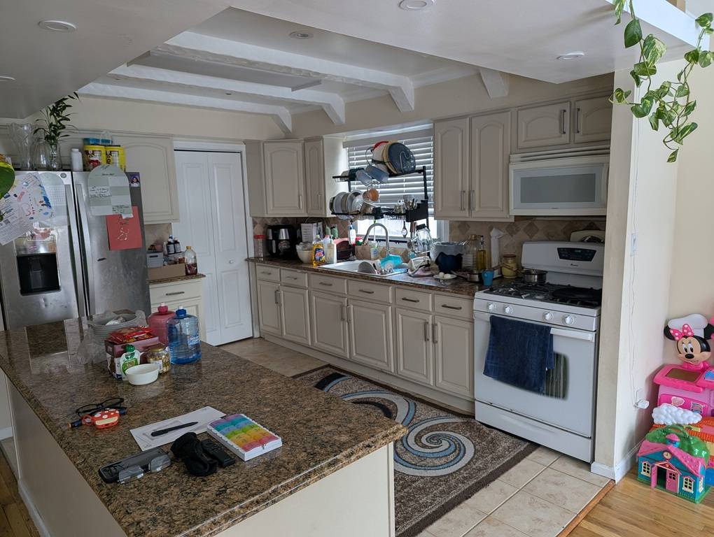 #2 photo, 1246 East 72nd St, Bergen Beach , NY 11234