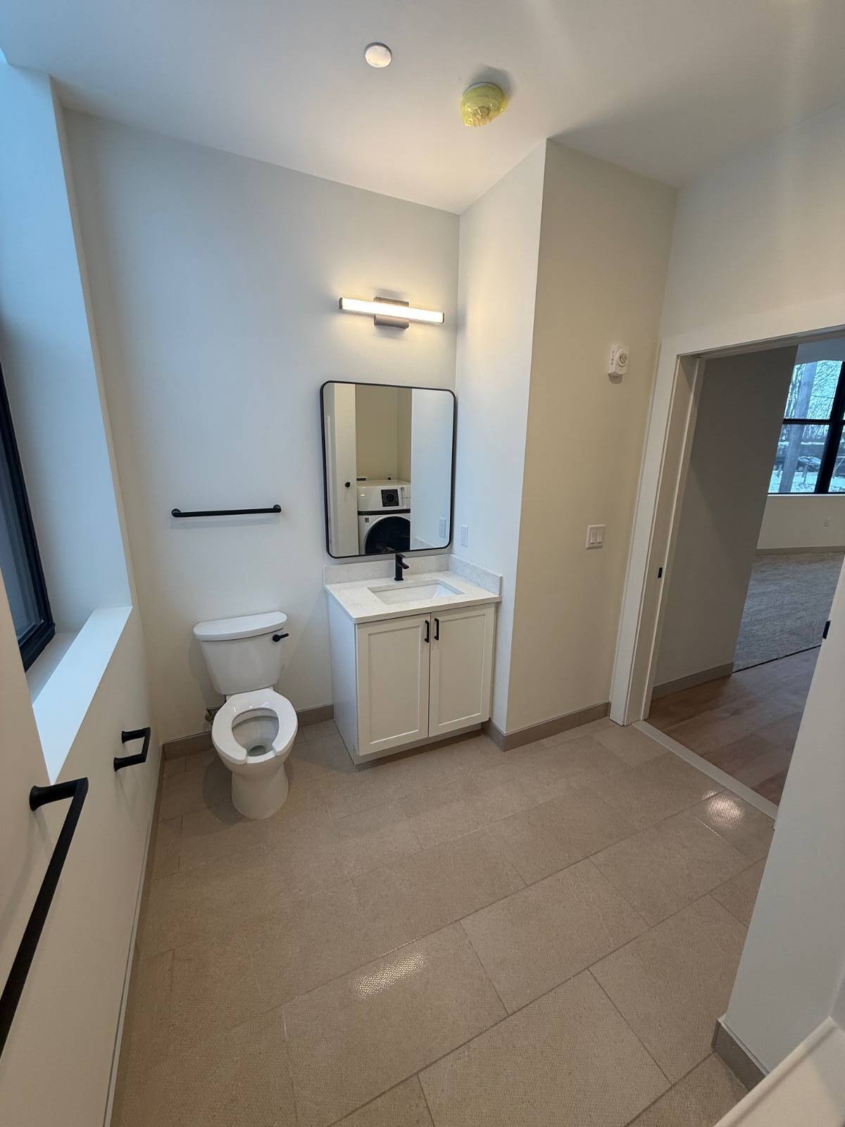 #8 photo, 1117 W Fayette Street, #102, 纽约州 Syracuse , NY 13204