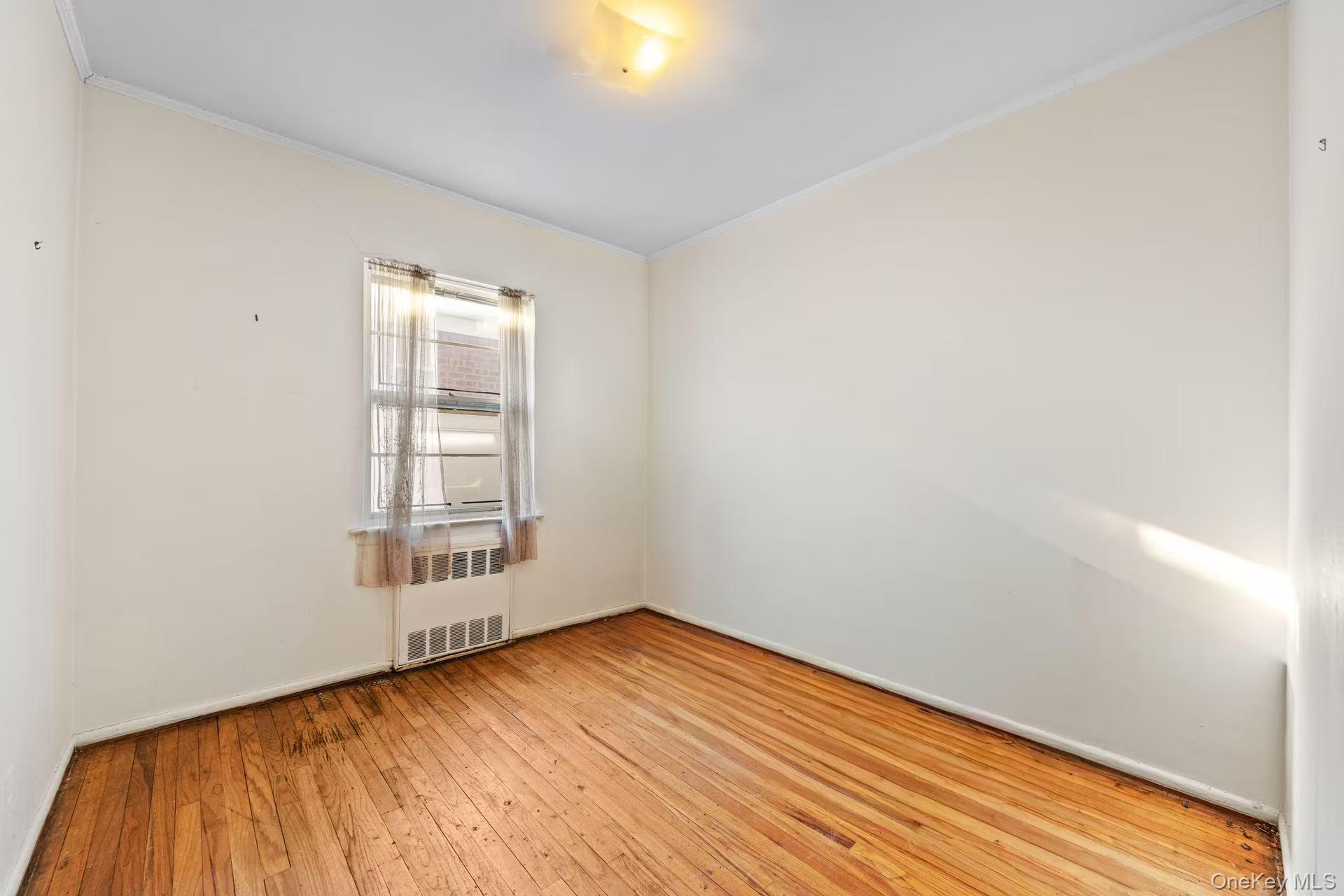 #8 photo, 20124 24th Avenue, Bayside , NY 11360