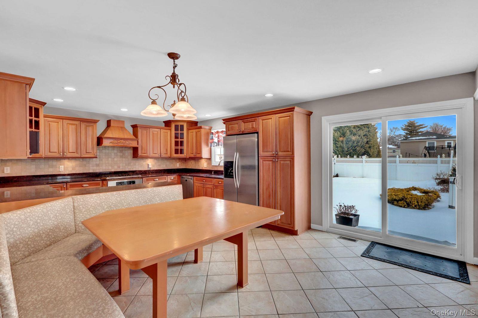 #16 photo, 1315 Little Neck Avenue, North Bellmore , NY 11710