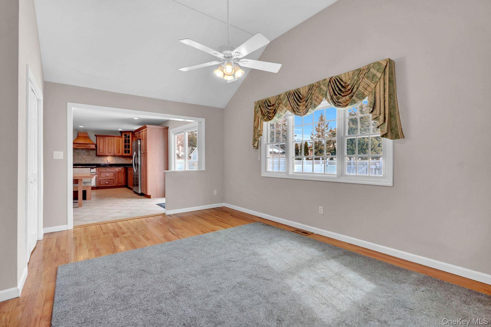 #20 photo, 1315 Little Neck Avenue, North Bellmore , NY 11710