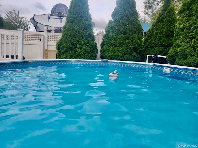 #9 photo, 1315 Little Neck Avenue, North Bellmore , NY 11710