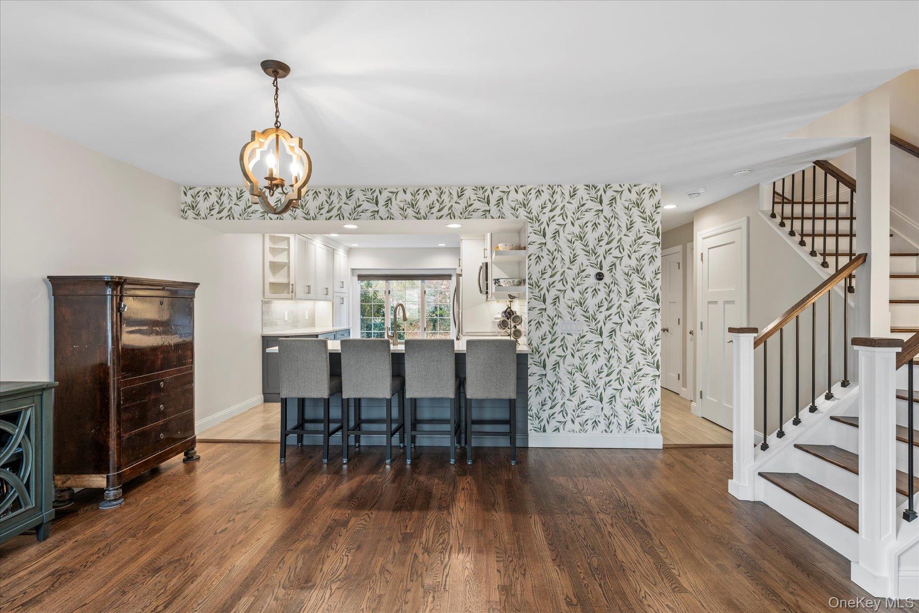 #13 photo, 515 High Street, מחוז סאפוק Port Jefferson , NY 11777