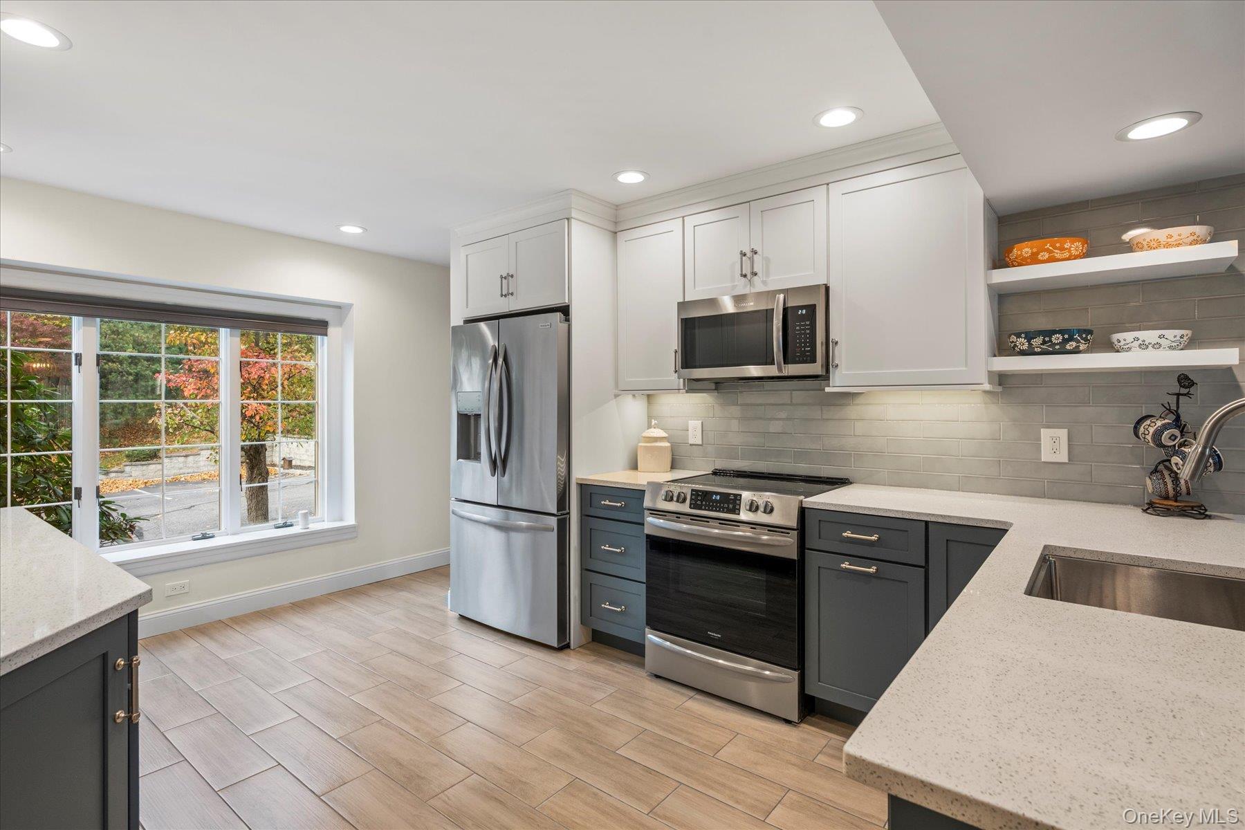 #16 photo, 515 High Street, מחוז סאפוק Port Jefferson , NY 11777