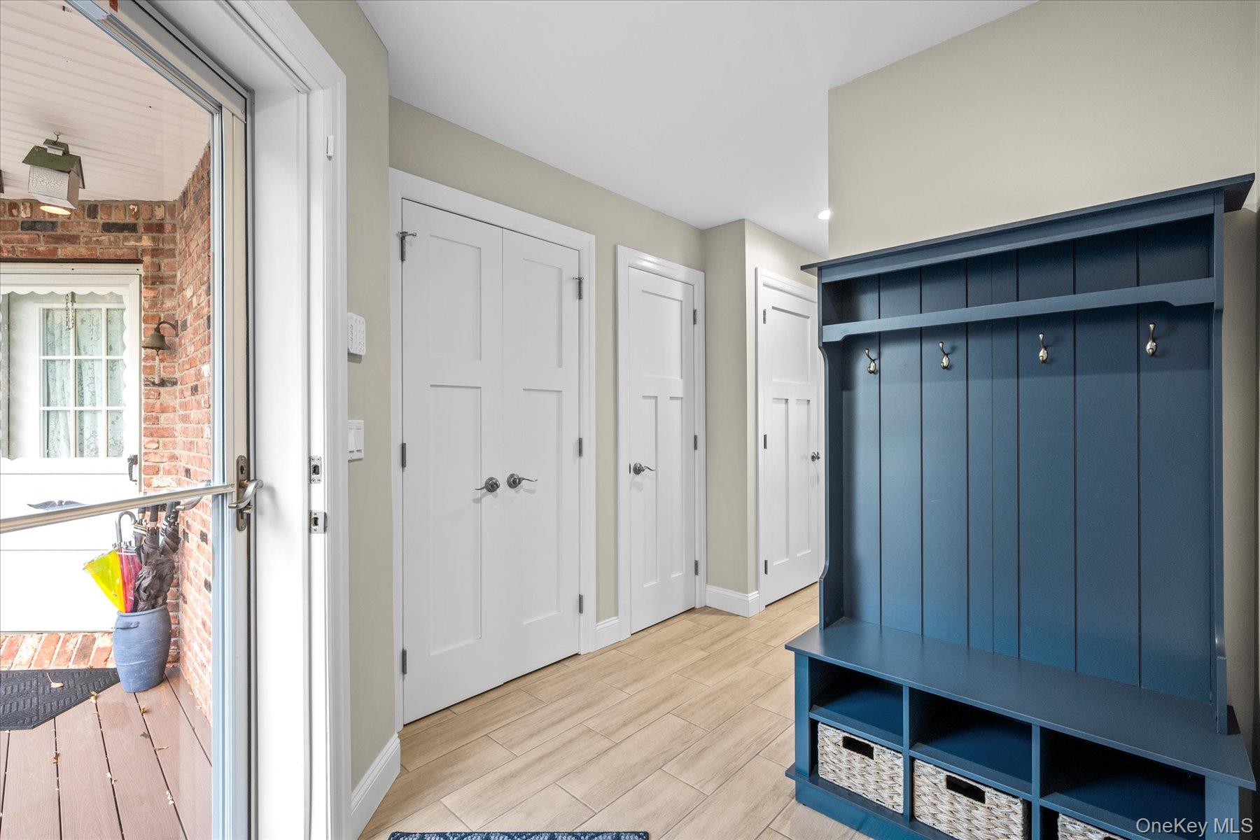 #19 photo, 515 High Street, מחוז סאפוק Port Jefferson , NY 11777