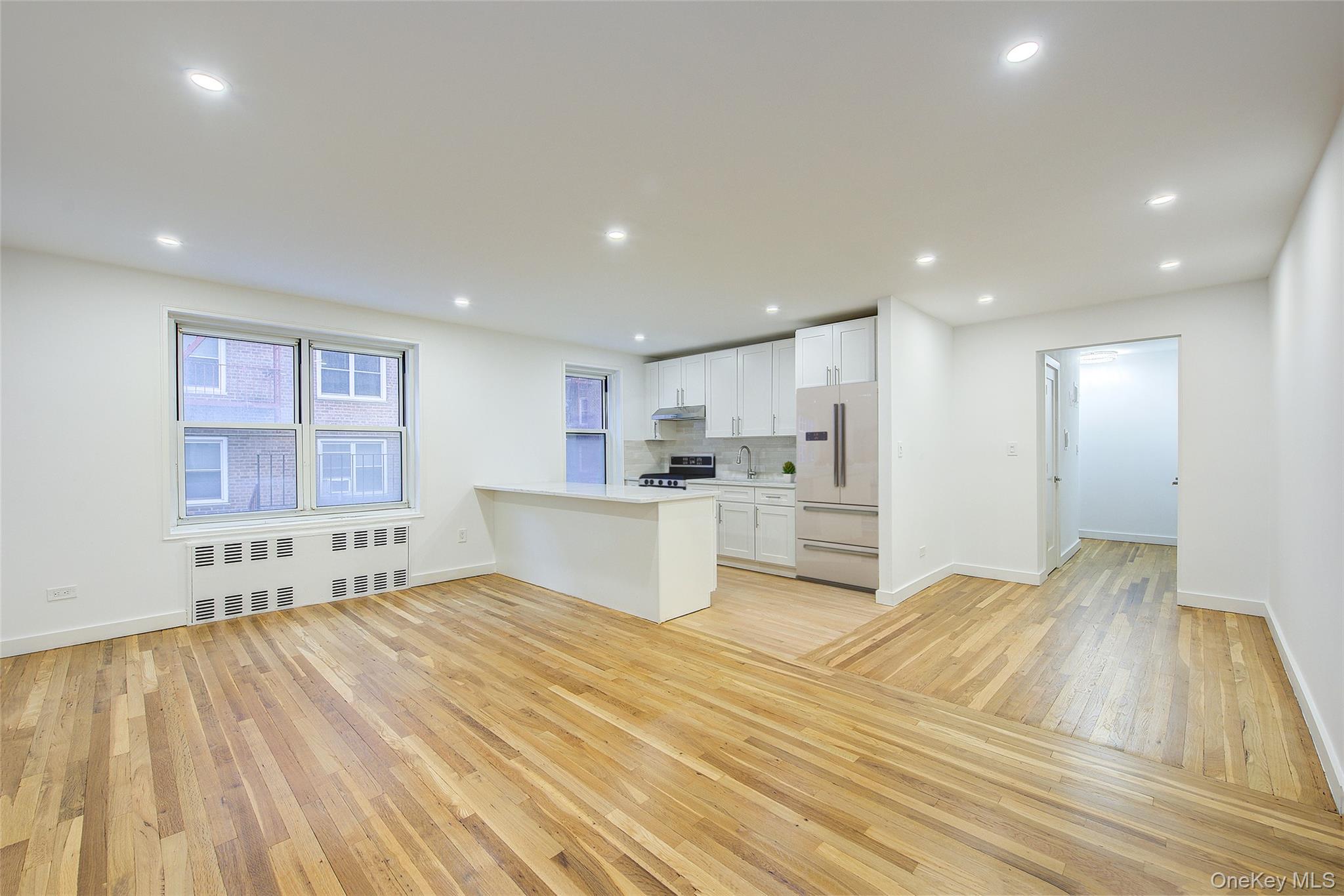 #7 photo, 34-10 75 Street, Jackson Heights , NY 11372