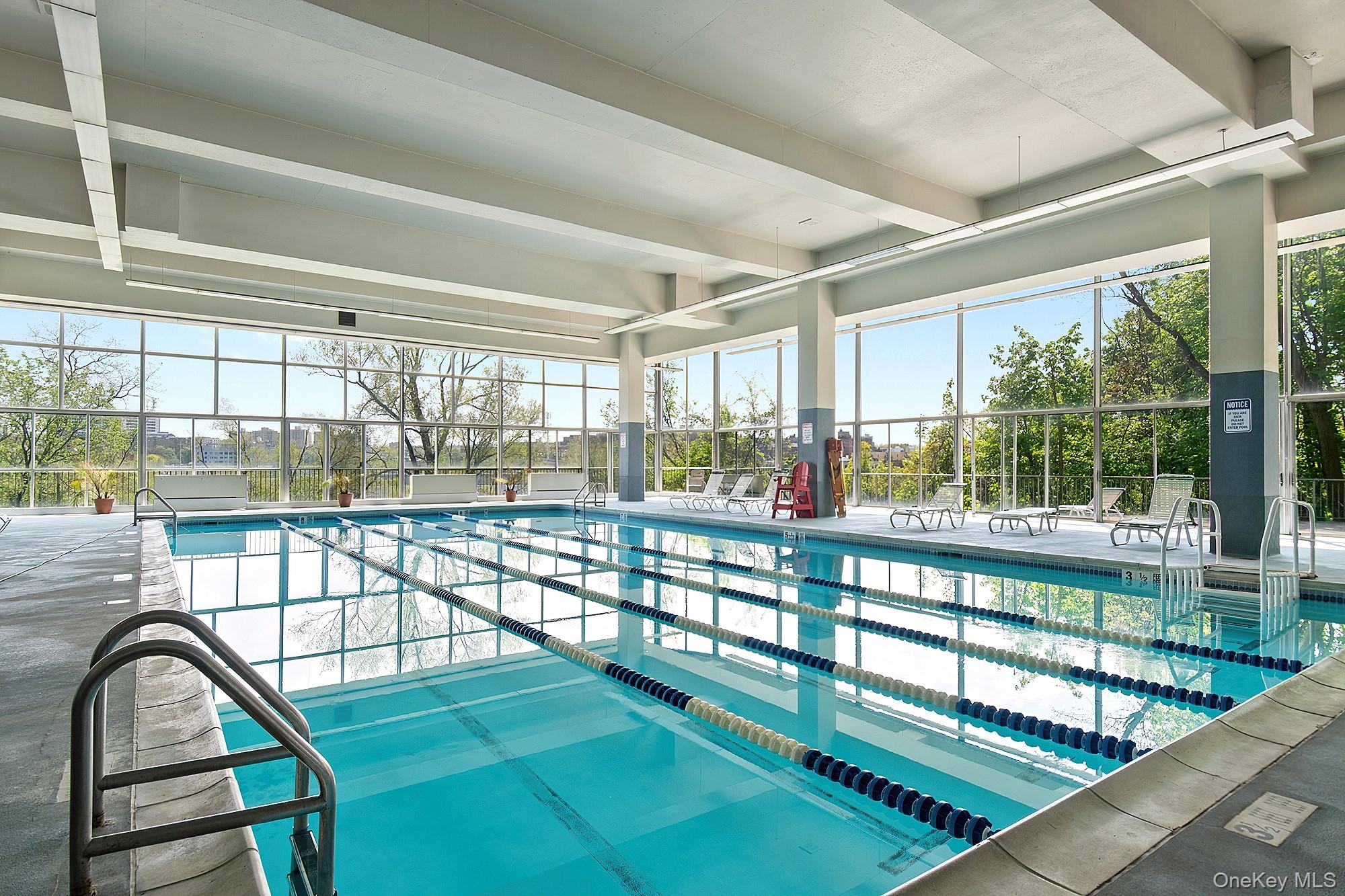 #15 photo, 2500 Johnson Avenue, Bronx , NY 10463