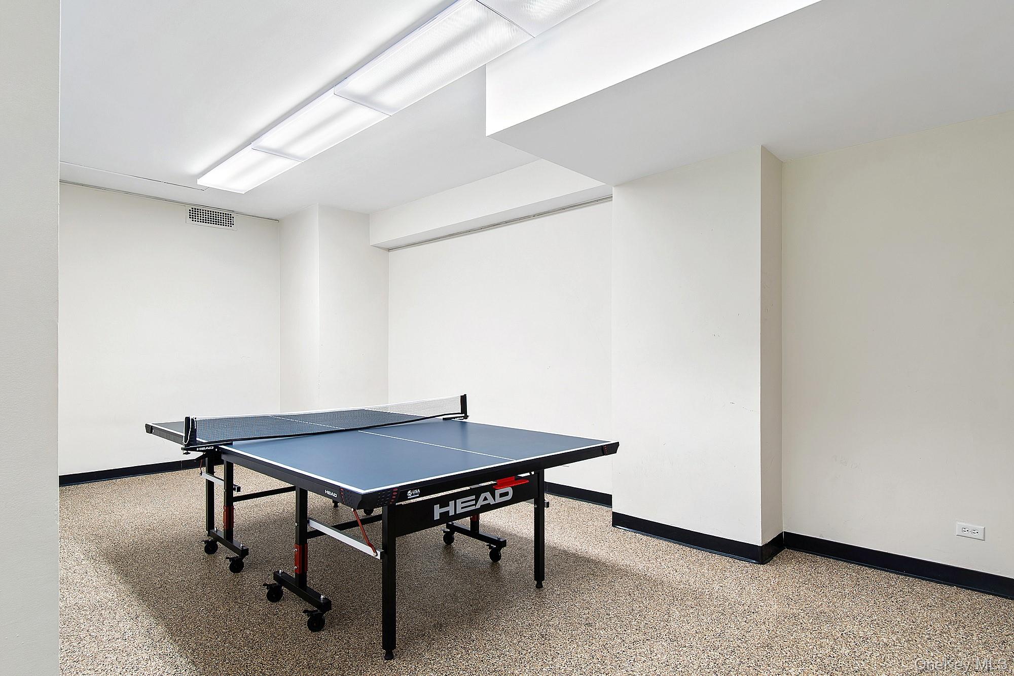 #18 photo, 2500 Johnson Avenue, Bronx , NY 10463