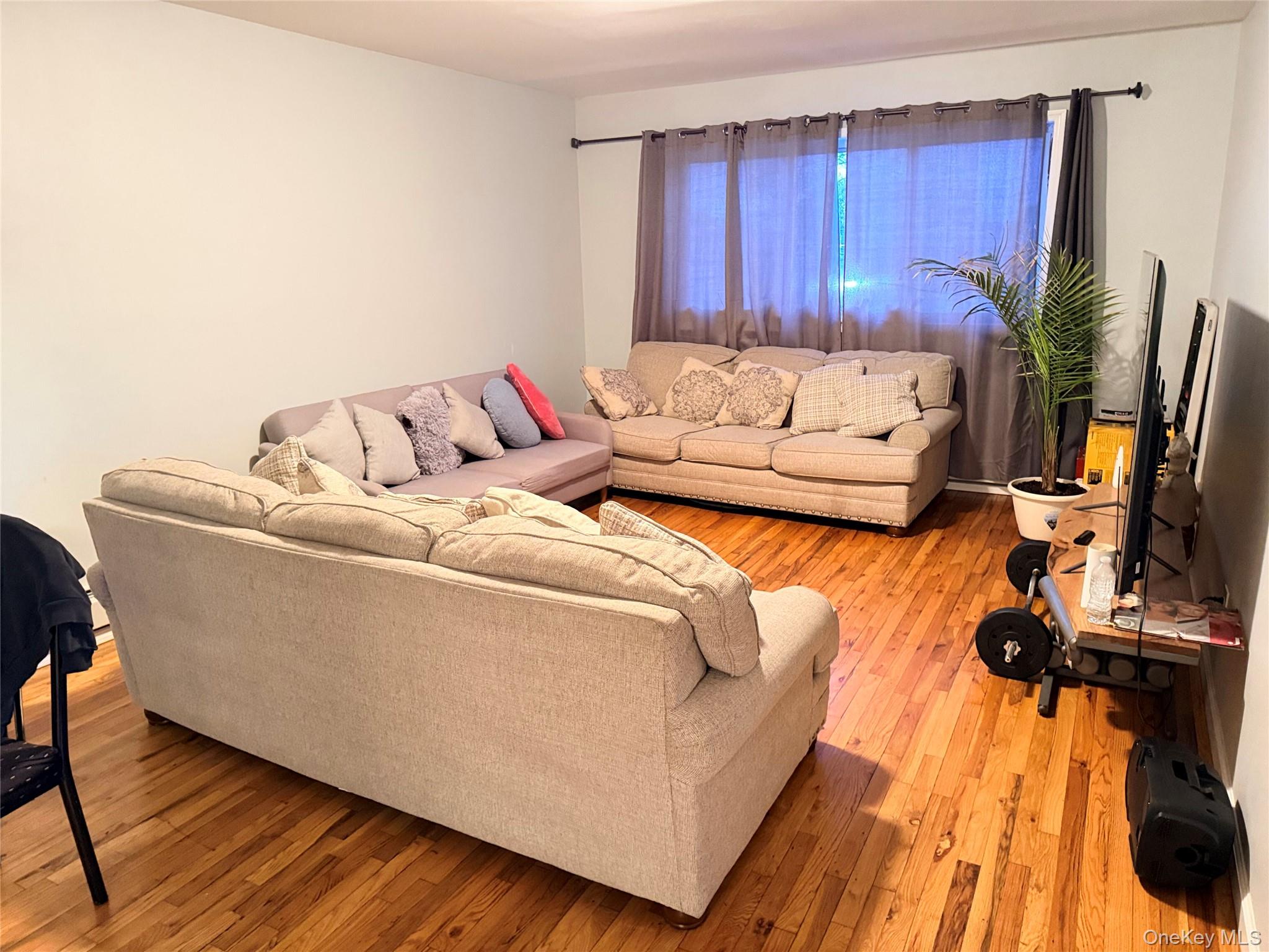 #1 photo, 356 Soundview Avenue, Bronx , NY 10473