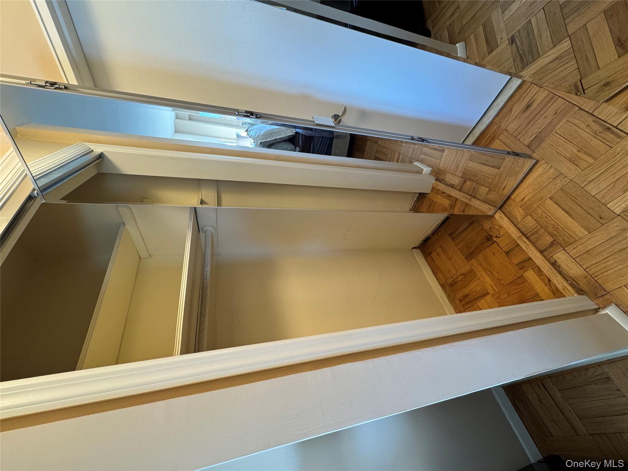 #18 photo, 1841 Central Park Avenue, Yonkers , NY 10710