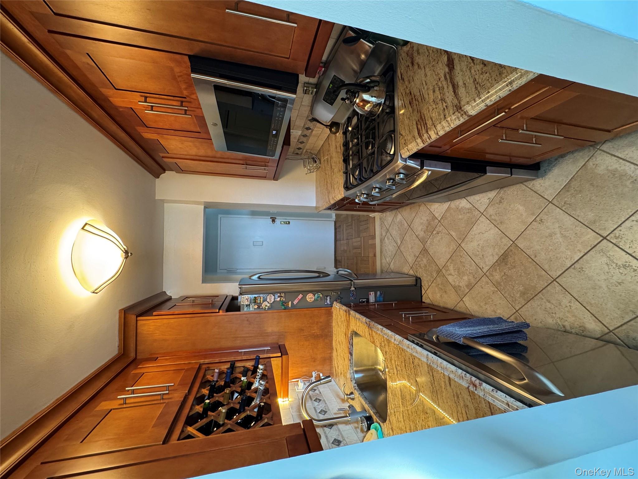 #8 photo, 1841 Central Park Avenue, Yonkers , NY 10710